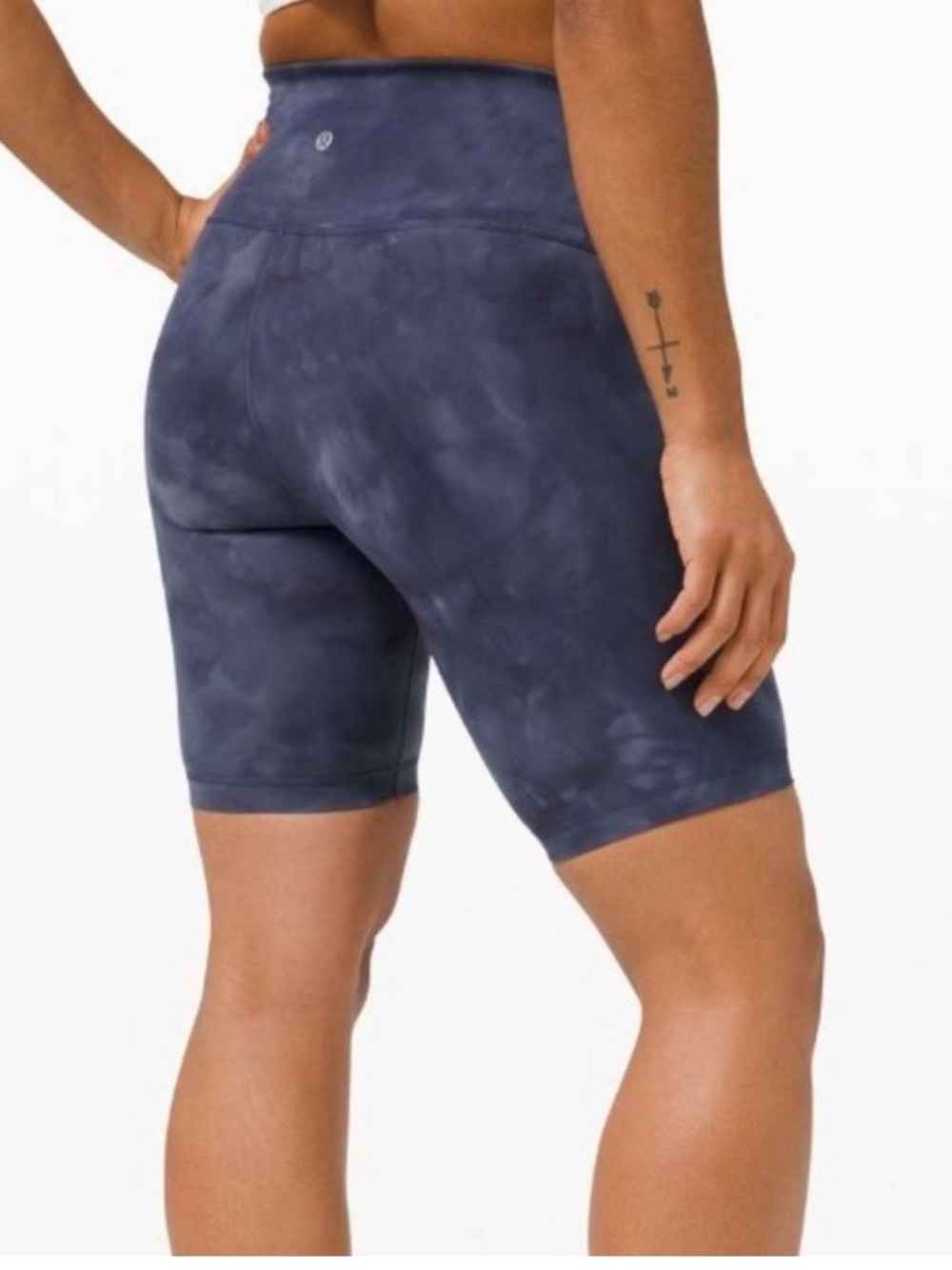 Lululemon athletica diamond dye yoga athletic high rise bike shorts naval blue 6